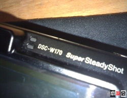 索尼電子產(chǎn)品屏幕清潔與設(shè)備選配指南 從T77、W170相機(jī)到筆記本周邊